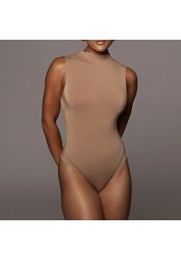 Intica - Body cieliste uniwersalne na co dzień i specjalne okazje Angela. Kolor: beżowy. Materiał: jeans, materiał #2