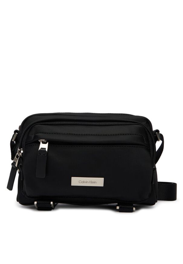 Calvin Klein Saszetka Sleek Utility Camera Bag LV04D3339G Czarny. Kolor: czarny. Materiał: skóra