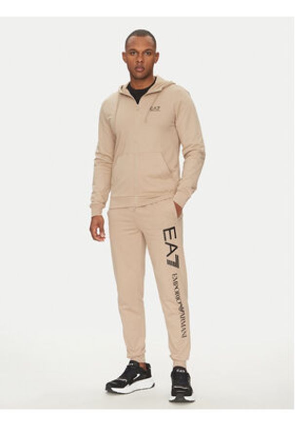 EA7 Emporio Armani Spodnie dresowe 7M000571 AF13512 M1013 Czarny Regular Fit. Kolor: czarny. Materiał: bawełna