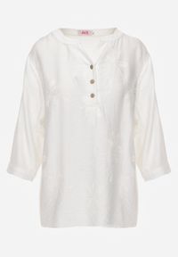 Born2be - Biała Koszula z Wiskozy z Haftowanymi Kwiatami Sylimeine. Okazja: na co dzień. Kolekcja: plus size. Kolor: biały. Materiał: wiskoza. Wzór: kwiaty, haft. Sezon: lato. Styl: casual, klasyczny #5
