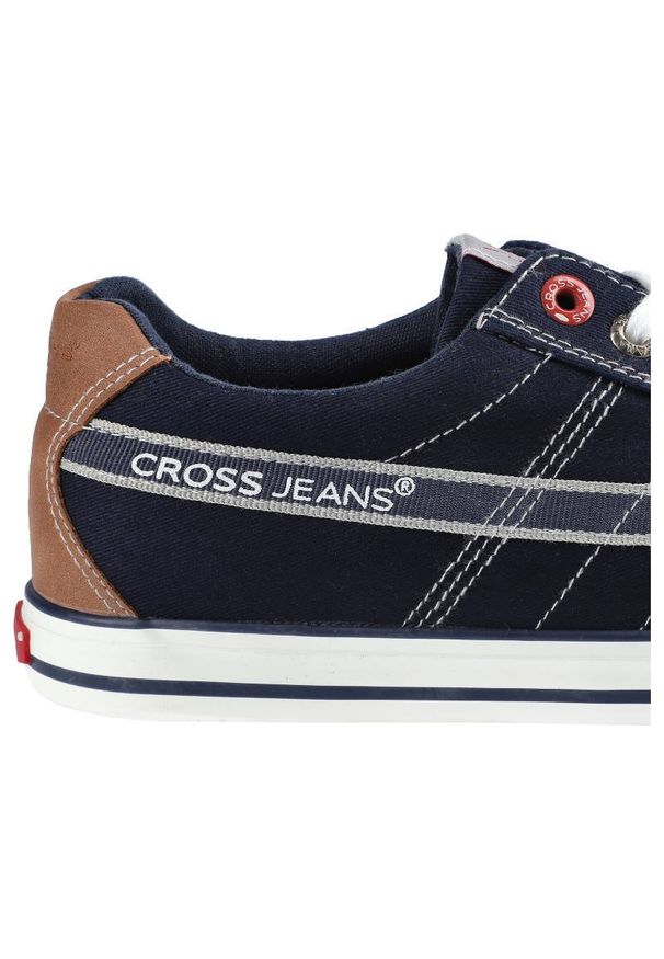 Granatowe Trampki Cross Jeans Męskie Lekkie Buty. Okazja: na co dzień. Kolor: niebieski. Materiał: materiał, guma. Szerokość cholewki: normalna. Wzór: aplikacja. Styl: casual, elegancki, sportowy