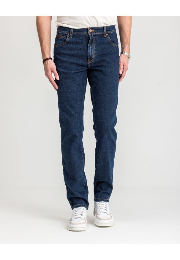 Wrangler - WRANGLER TEXAS SLIM MĘSKIE SPODNIE JEANSOWE CROSS GAME W12S8311U 112126497. Stan: podwyższony