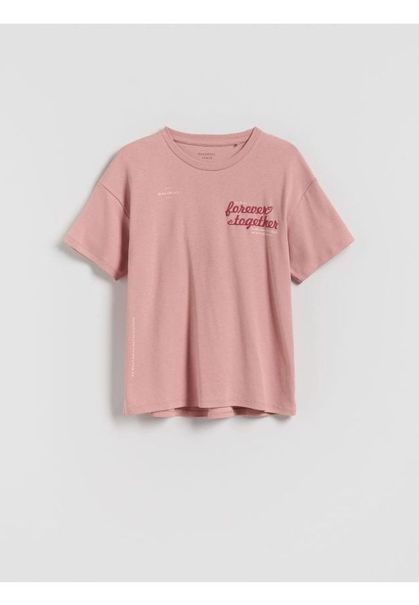 Reserved - T-shirt z nadrukiem - różowy. Kolor: różowy. Materiał: bawełna. Wzór: nadruk