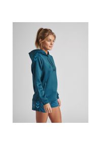 Bluza do piłki ręcznej damska Hummel Core XK z kapturem. Typ kołnierza: kaptur. Kolor: niebieski. Sport: piłka ręczna