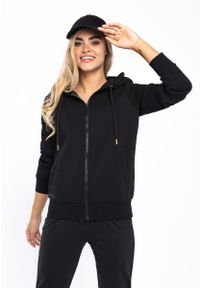 Volcano - Bluza z kapturem B-LAILA. Typ kołnierza: kaptur. Kolekcja: plus size. Kolor: czarny. Materiał: dzianina, bawełna, dresówka, poliester. Wzór: jednolity, aplikacja, napisy. Styl: sportowy #1