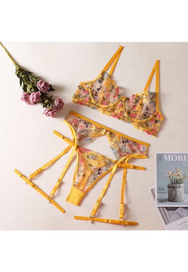 Intica - Bielizna damska z haftem na romantyczne wieczory Euron. Kolor: wielokolorowy. Materiał: materiał. Wzór: haft