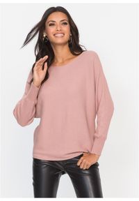 bonprix - "Sweter w prążek ""oversize""". Kolor: różowy. Wzór: prążki