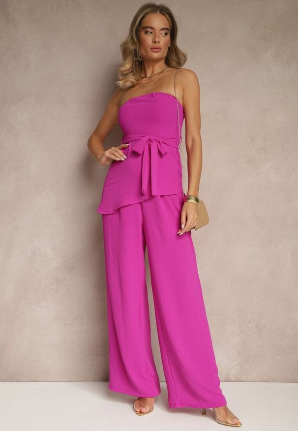 Renee - Fioletowy Komplet Spodnie o Szerokim Kroju i Asymetryczna Bluzka Ralinessa. Kolor: fioletowy. Wzór: aplikacja