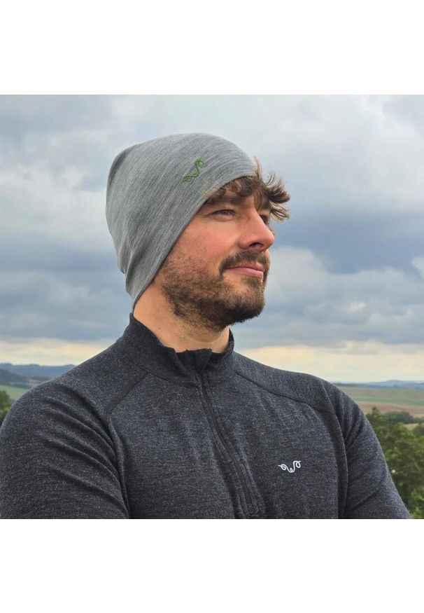 WOOLONA - Czapka trekkingowa z 100% wełny merino. Kolor: szary. Materiał: wełna. Styl: sportowy