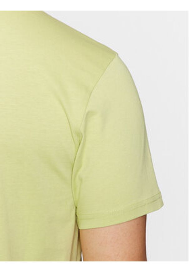 Helly Hansen T-Shirt Box 53285 Zielony Regular Fit. Kolor: zielony. Materiał: bawełna