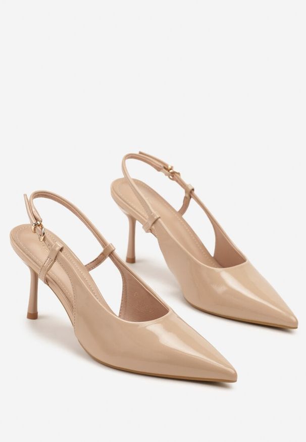 Renee - Ciemnobeżowe Sandały Lakierowane Vices na Szpilce Slingback Raleira. Okazja: na co dzień, na imprezę, na spacer. Nosek buta: szpiczasty. Zapięcie: sprzączka. Kolor: beżowy. Materiał: lakier. Obcas: na szpilce. Styl: klasyczny, casual. Wysokość obcasa: średni