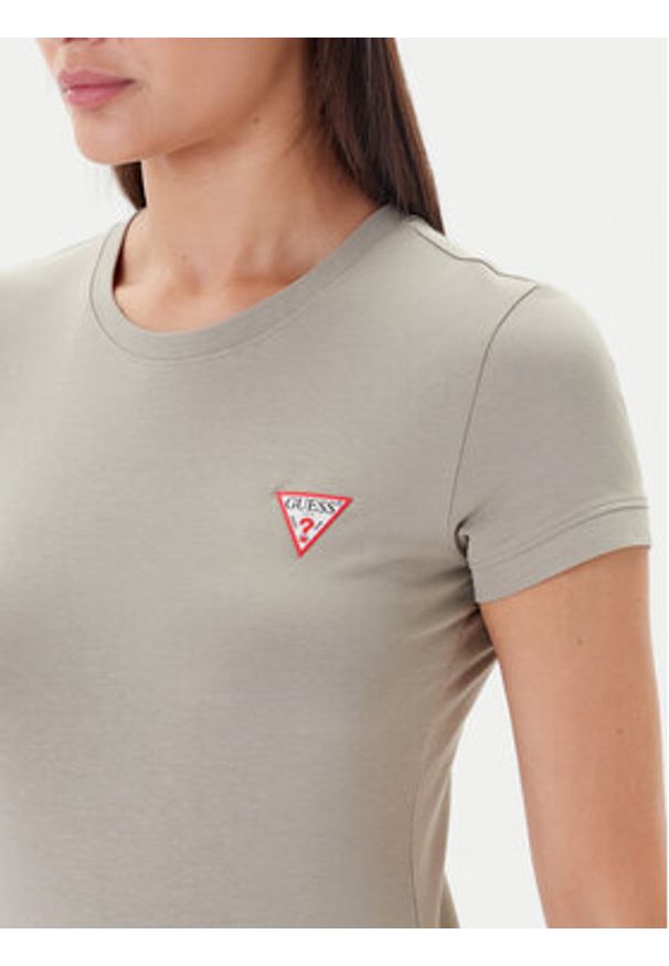 Guess T-Shirt W2YI44 J1314 Khaki Regular Fit. Kolor: brązowy. Materiał: bawełna
