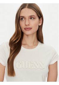 Guess T-Shirt W5GI42 J1314 Écru Regular Fit. Materiał: bawełna