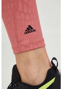 adidas Performance legginsy treningowe Optime damskie kolor różowy wzorzyste. Kolor: różowy. Materiał: lycra, materiał, włókno, skóra. Styl: sportowy. Sport: fitness #4