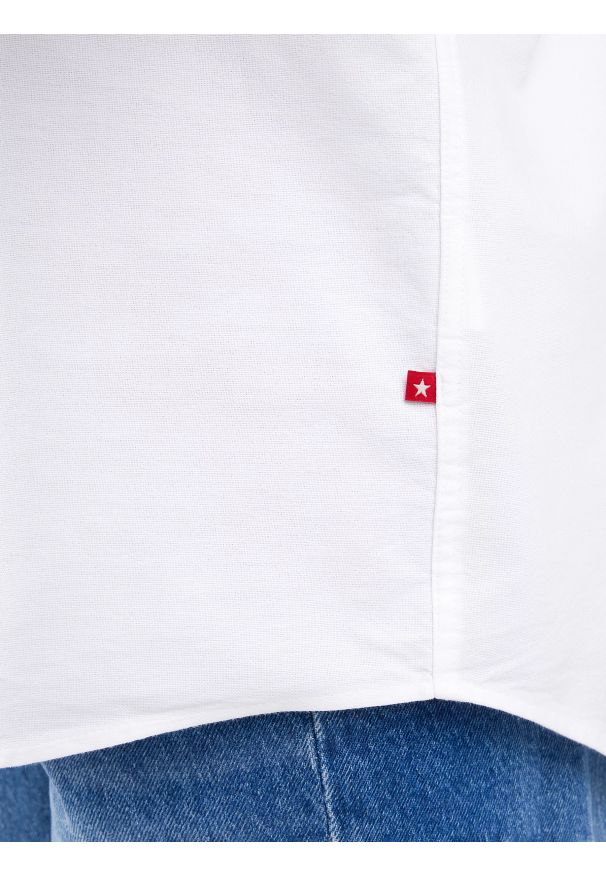 Big-Star - Koszula damska klasyczna biała Hansai 101. Okazja: do pracy, na spotkanie biznesowe. Typ kołnierza: kołnierzyk klasyczny. Kolor: biały. Materiał: bawełna. Długość rękawa: długi rękaw. Długość: długie. Wzór: ze splotem. Styl: klasyczny