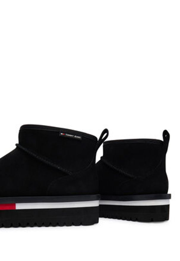 Tommy Jeans Śniegowce Tjw Flatform Snow Boot Suede EN0EN02841 Czarny. Kolor: czarny. Materiał: skóra, zamsz
