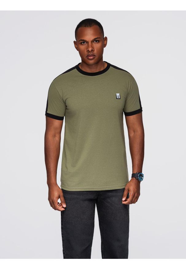Ombre Clothing - T-shirt męski z kontrastowymi lampasami – oliwkowy V4 - Rozmiar: XXL. Okazja: na co dzień. Kolor: oliwkowy. Materiał: materiał, jersey, poliester, bawełna. Wzór: melanż, aplikacja. Styl: klasyczny, sportowy, casual
