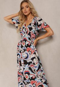 Renee - Czarno-Niebieska Rozkloszowana Sukienka z Bawełny o Kopertowym Kroju w Print Paisley Piavella. Okazja: na co dzień. Kolor: czarny. Materiał: bawełna. Wzór: paisley, nadruk. Typ sukienki: kopertowe. Styl: elegancki, casual #5