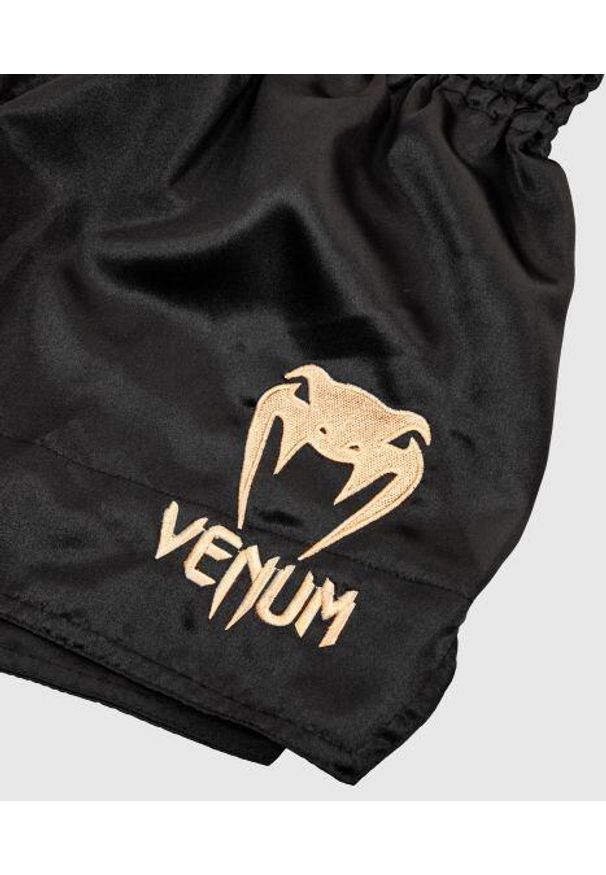 VENUM - Spodenki do kickBoxingu Venum Classic. Kolor: czarny