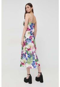 Guess sukienka maxi prosta. Okazja: na co dzień. Długość rękawa: na ramiączkach. Typ sukienki: proste. Styl: casual. Długość: maxi #3