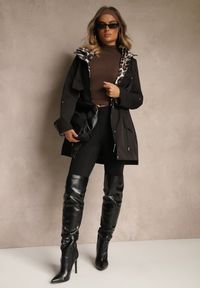 Renee - Czarna Kurtka Parka Ozdobiona Sznurkami przy Odpinanym Kapturze Loriballe. Okazja: na co dzień. Kolor: czarny. Materiał: jeans. Wzór: aplikacja. Sezon: jesień. Styl: casual #3