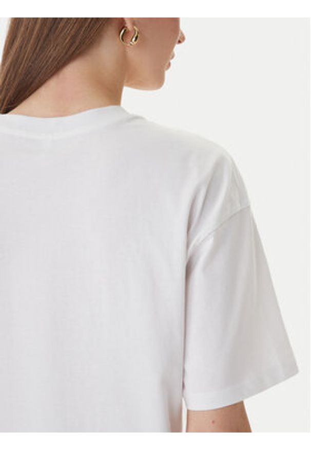 only - ONLY T-Shirt Rhine 15368901 Biały Boxy Fit. Kolor: biały. Materiał: bawełna