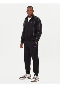 Armani Exchange Spodnie dresowe XM001358 AF16278 UC001 Czarny Regular Fit. Kolor: czarny. Materiał: syntetyk, bawełna #3