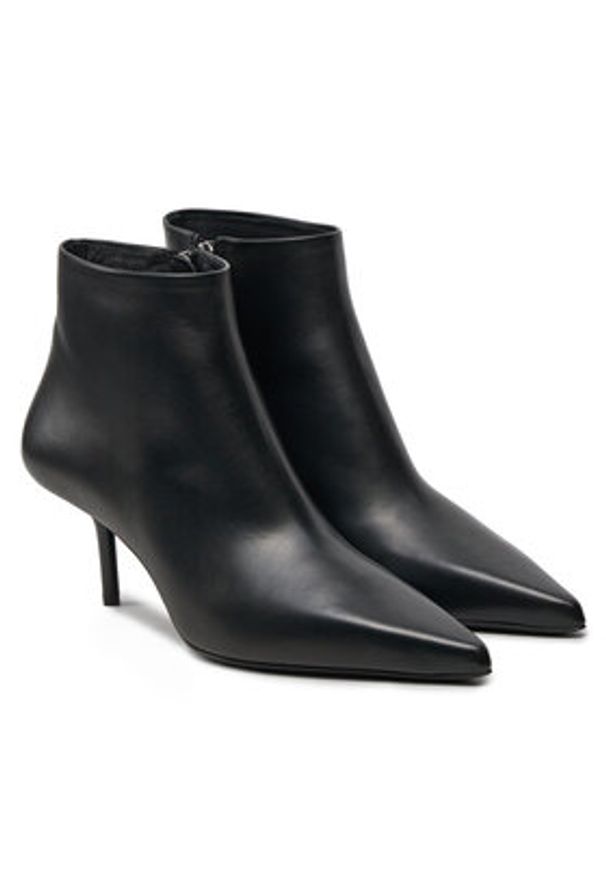 Max Mara Botki Mmbootie 24247960116 Czarny. Kolor: czarny. Materiał: skóra