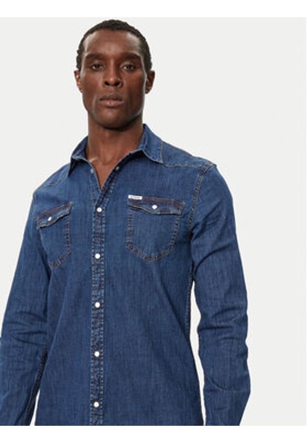 Guess Koszula jeansowa M4YH02 D3PF6 Granatowy Classic Fit. Kolor: niebieski. Materiał: bawełna