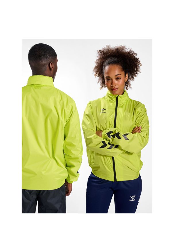Kurtka ortalionowa piłkarska dla dorosłych Hummel Core XK Spray Jacket. Kolor: żółty, zielony, wielokolorowy. Sport: piłka nożna