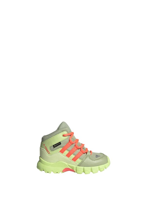 Buty turystyczne dla dzieci Adidas Terrex Mid GTX. Kolor: czarny, zielony, wielokolorowy, żółty. Sezon: zima. Model: Adidas Terrex. Sport: turystyka piesza