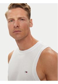 Tommy Jeans Komplet 2 tank topów DM0DM13229 Kolorowy Regular Fit. Materiał: bawełna. Wzór: kolorowy #8