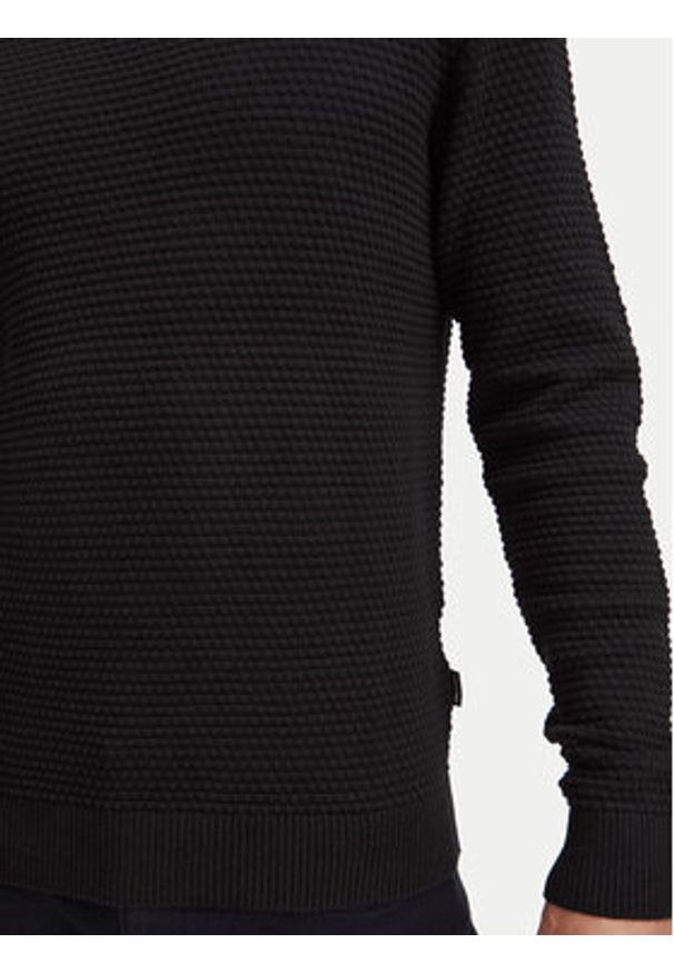 Blend Golf 20717258 Czarny Regular Fit. Typ kołnierza: golf. Kolor: czarny. Materiał: bawełna