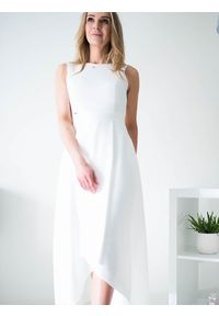 Sukienka Model Jennifer Ecru - Jersa. Typ sukienki: proste. Styl: elegancki. Długość: maxi