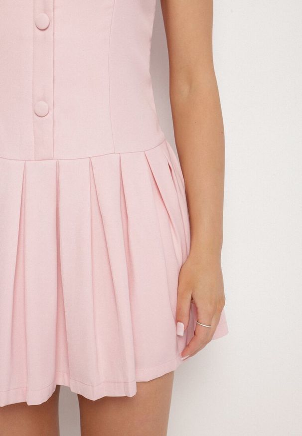 Born2be - Różowa Sukienka z Plisowanym Dołem Tunelia. Okazja: na co dzień. Kolor: różowy. Styl: casual, elegancki, klasyczny