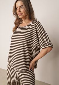 Born2be - Beżowo-Brązowy Dzianinowy Komplet z Bawełny T-shirt i Szerokie Spodnie o Luźnym Fasonie w Paski Nemoress. Kolor: beżowy. Materiał: bawełna, dzianina. Wzór: paski #7