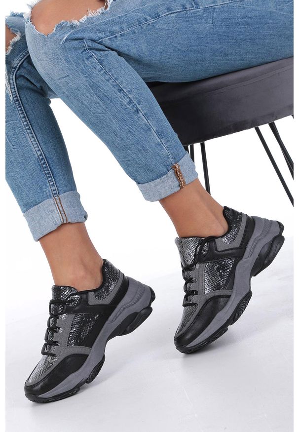 Casu - Czarne buty sportowe sneakersy sznurowane casu ds13002. Okazja: do pracy, na uczelnię, na co dzień. Kolor: czarny. Materiał: skóra ekologiczna, materiał. Szerokość cholewki: normalna