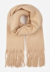 Born2be - Beżowy Szalik z Frędzlami Owedarria. Okazja: na co dzień. Kolor: beżowy. Materiał: dresówka, jeans. Styl: casual, elegancki #4