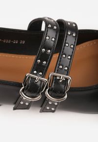 Born2be - Czarne Rockowe Balerinki Vices z Paseczkami i Klamrami Kikiella. Okazja: na co dzień. Zapięcie: klamry. Kolor: czarny. Styl: rockowy #4