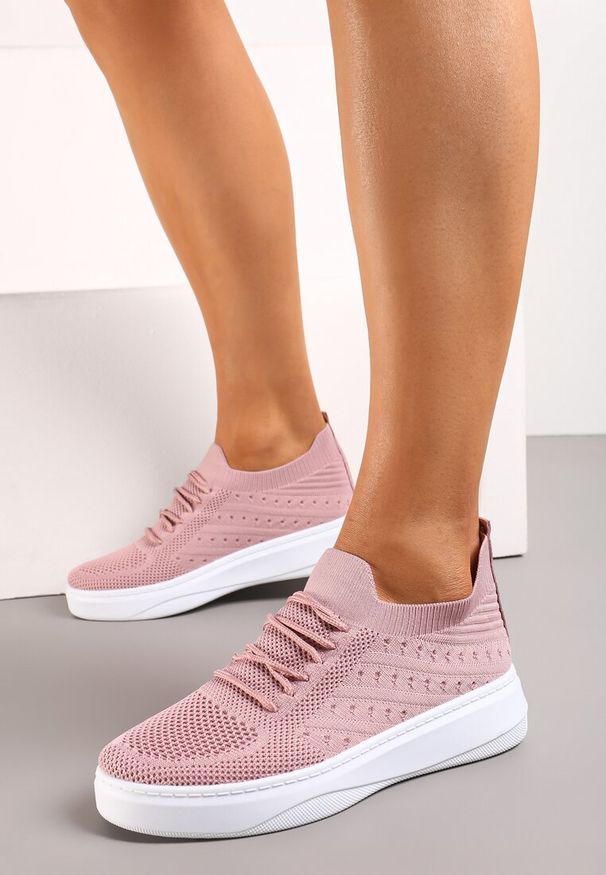 Renee - Różowe Buty Sportowe z Cholewką w Skarpetkowym Stylu Timotta. Kolor: różowy. Szerokość cholewki: normalna. Styl: sportowy