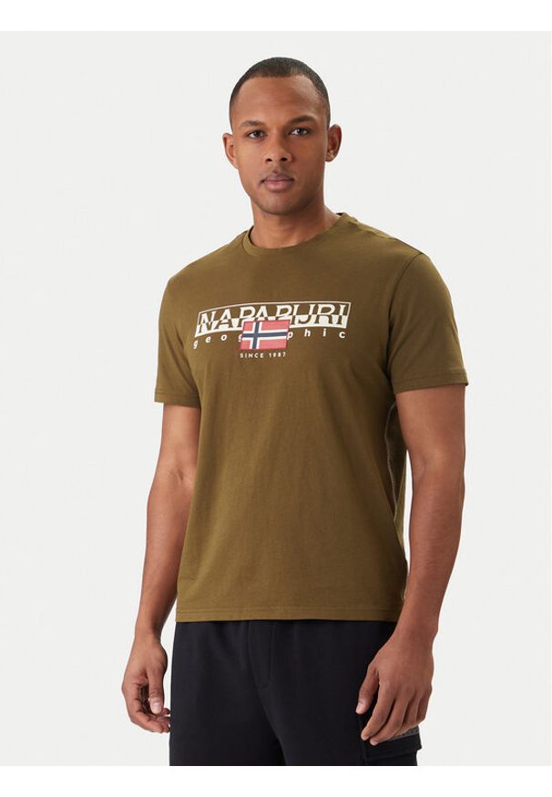Napapijri T-Shirt S-Aylmer NP0A4HTO Zielony Regular Fit. Kolor: zielony. Materiał: bawełna