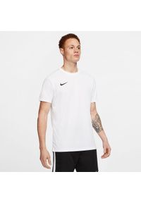 Koszulka treningowa męska Nike Park VII. Kolor: biały, wielokolorowy, czarny. Materiał: poliester. Długość rękawa: krótki rękaw. Długość: krótkie