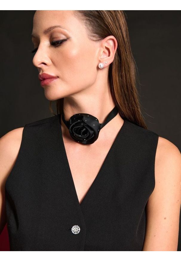 Sinsay - Choker - czarny. Materiał: srebrne. Kolor: czarny. Wzór: kwiaty