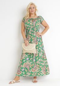 Born2be - Zielona Rozkloszowana Sukienka Hiszpanka Maxi z Gumkami w Pasie z Bawełny Briyenn. Typ kołnierza: dekolt hiszpanka. Kolor: zielony. Materiał: bawełna. Wzór: kwiaty. Sezon: wiosna, lato. Długość: maxi #3