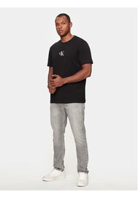 Calvin Klein Jeans T-Shirt Monologo J30J325649 Czarny Regular Fit. Kolor: czarny. Materiał: bawełna #2