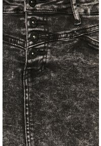 Haily's - Spódnica jeansowa. Okazja: na co dzień. Stan: podwyższony. Kolor: czarny. Materiał: jeans. Wzór: gładki. Styl: casual #4