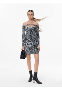 Kazar - Czarne skórzane botki na szpulkowym obcasie. Kolor: czarny. Materiał: skóra. Obcas: na obcasie. Wysokość obcasa: średni #7