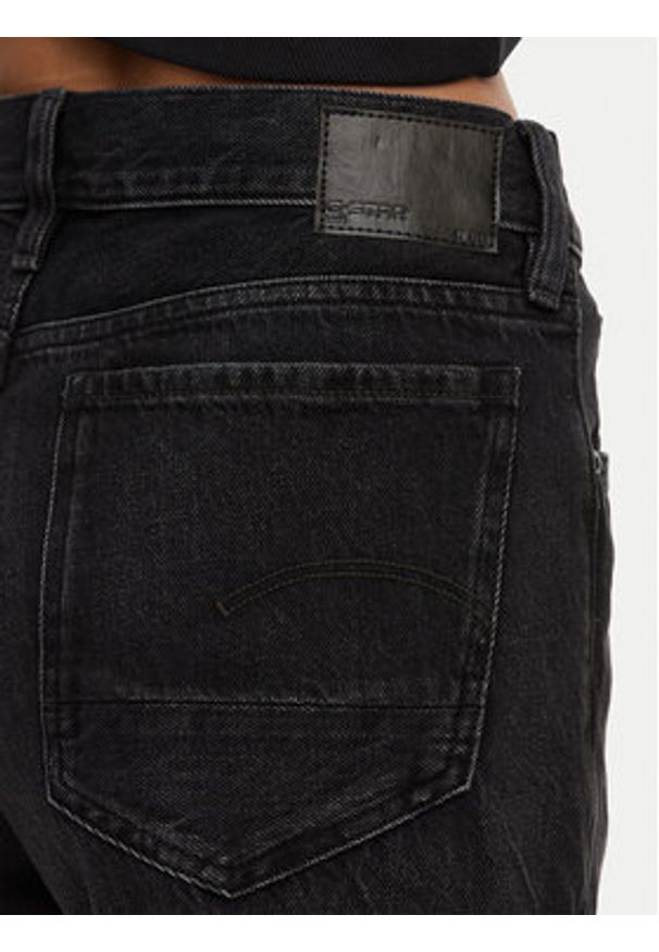 G-Star RAW - G-Star Raw Szorty jeansowe Judee D23211-D933 Czarny Boyfriend Fit. Kolor: czarny. Materiał: bawełna
