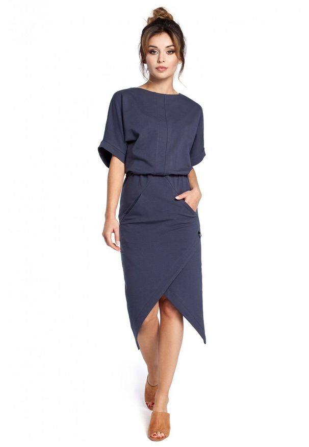 BE - Efektowna sukienka o awangardowym kroju. Materiał: dresówka, bawełna, dzianina, materiał, elastan