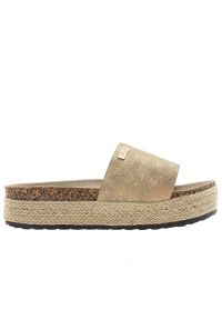 Klapki damskie Lee Cooper LCW-24-35-2507L - beżowe. Zapięcie: pasek. Kolor: beżowy. Materiał: materiał, syntetyk, guma. Szerokość cholewki: normalna. Sezon: lato #1